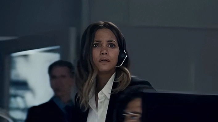 Sinopsis film Moon Fall: Teror Alien dan AI Jahat di Bulan