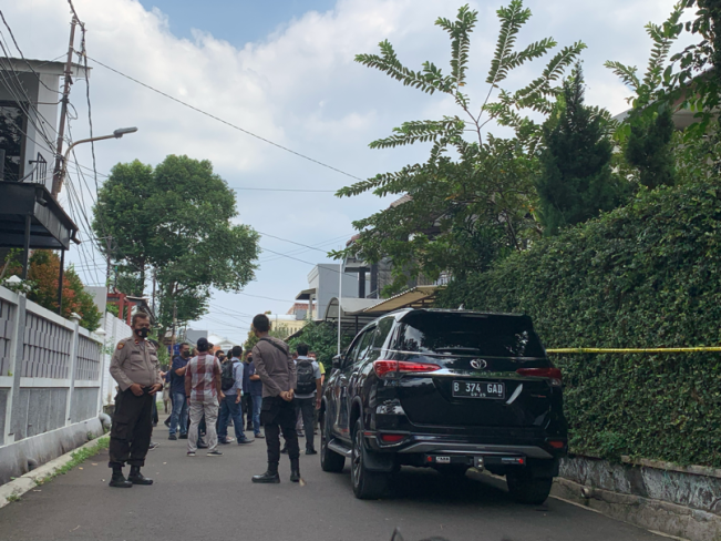 Lagi, Pra Rekontruksi Digelar Di TKP Penembakan