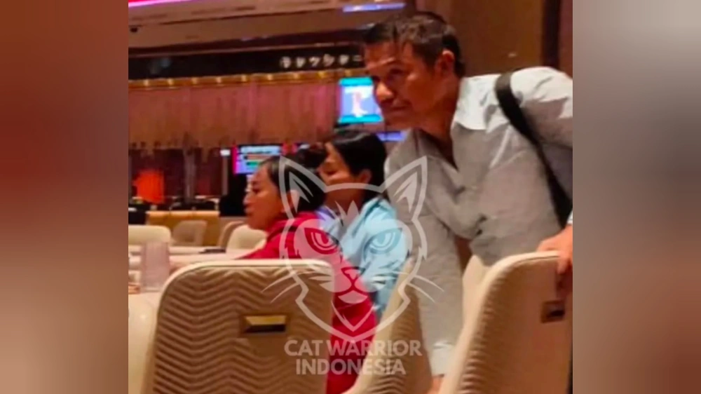 Heboh Foto Mirip Sekjen PSSI Yunus Nusi berada di Rumah Judi di Singapura, Benarkah?