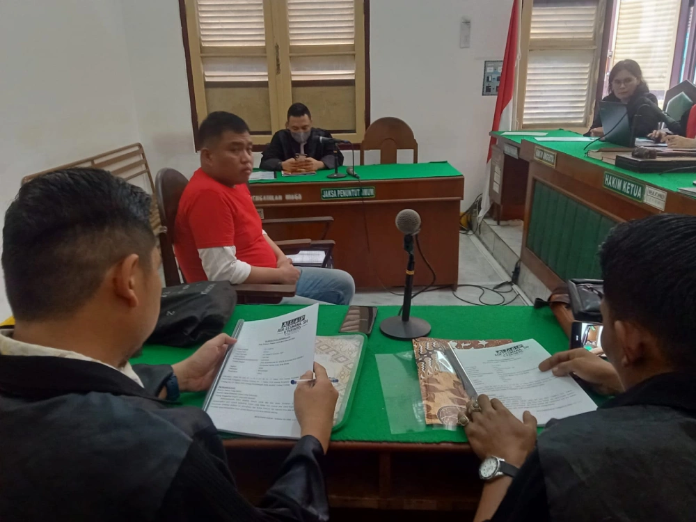 Terdakwa Zul Iqbal minta dibebaskan. [Istimewa]