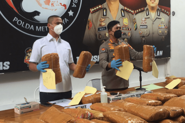 Kronologis Penangkapan Tiga Kurir Pembawa 112 Kilogram Ganja