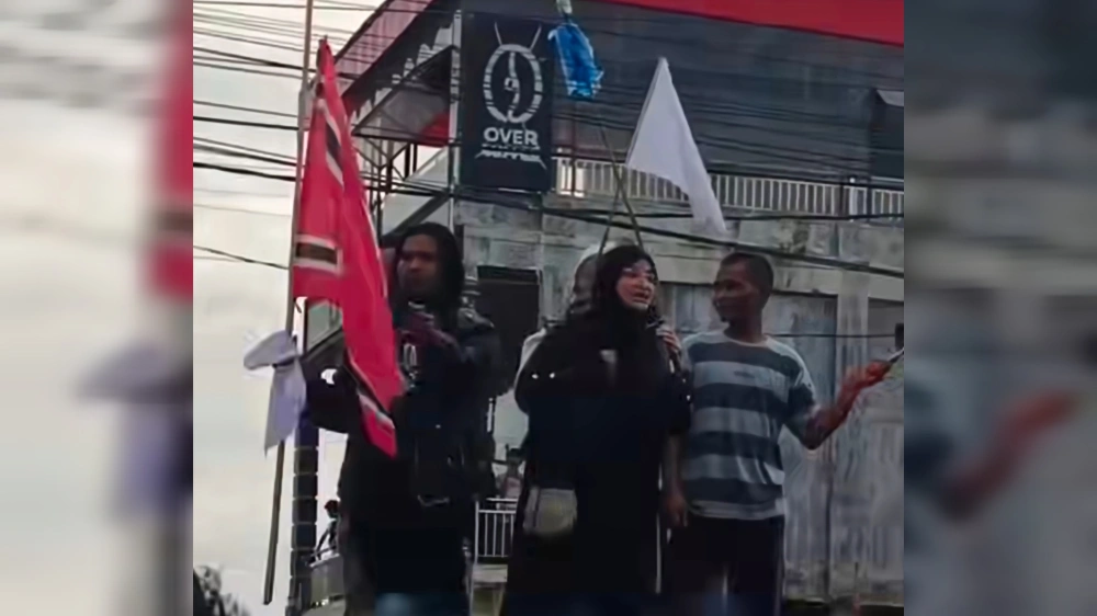 Bendera Aceh Merdeka Berkibar Saat Demo Desak Tetapkan Bencana Nasional: Pemerintah Kemana?