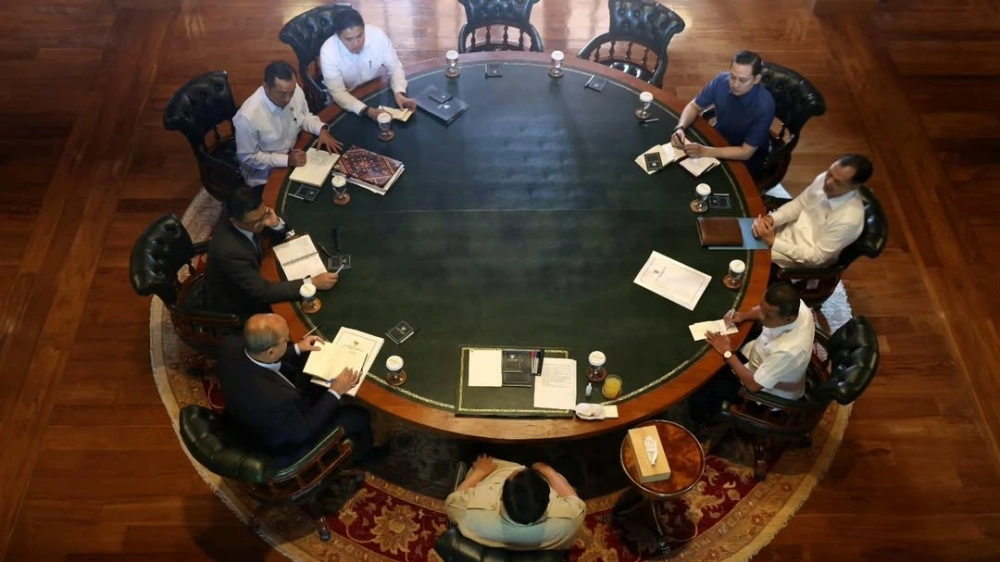 Prabowo Kumpulkan Menteri di Hambalang, Bahas Kampung Haji-Pemulihan Sumatera