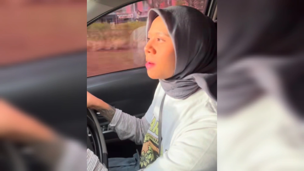 Birokrasi Berbelit Pemkab Tangerang Disorot, Keluhan Komika Mega Viral di Medsos