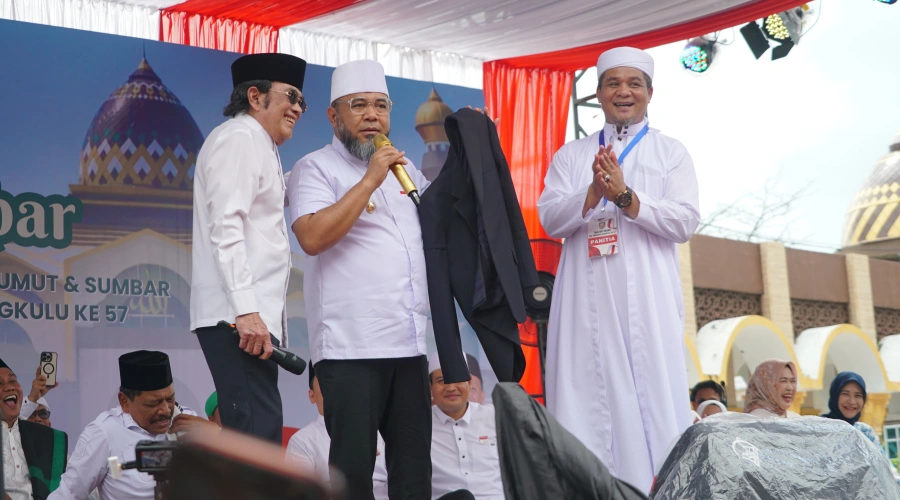 Dihadiri Rhoma Irama, Tabligh Akbar Bengkulu untuk Sumatera Hasilkan Donasi Rp 4,3 Miliar