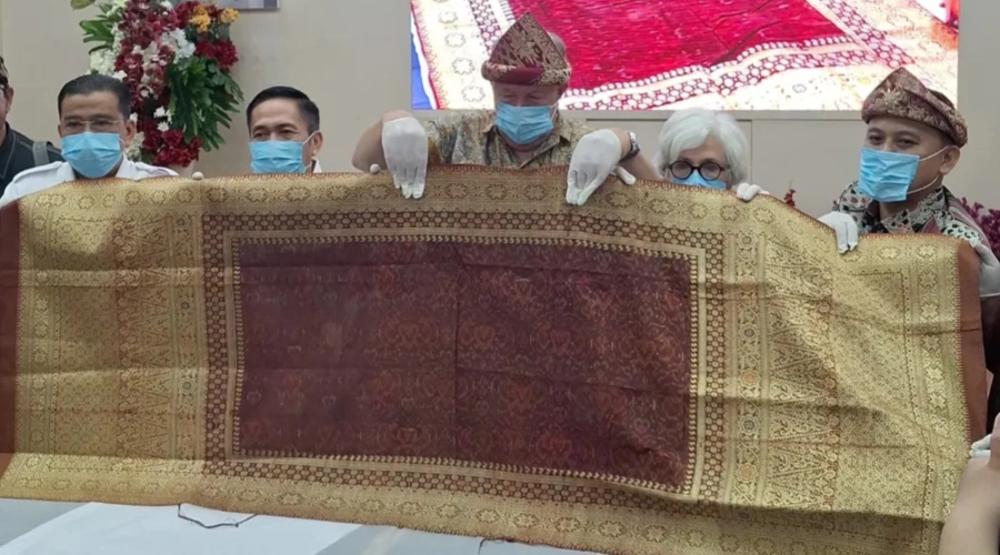Sejarah Songket Limar Bunga Cogan, Yang Kembali ke Tanah Air Usai 100 Tahun di Australia