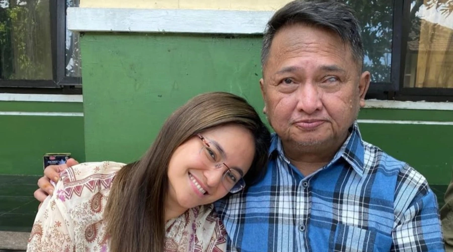 Sang Ayah Irwan Yusuf Meninggal Dunia, Marshanda Tulis Pesan Haru