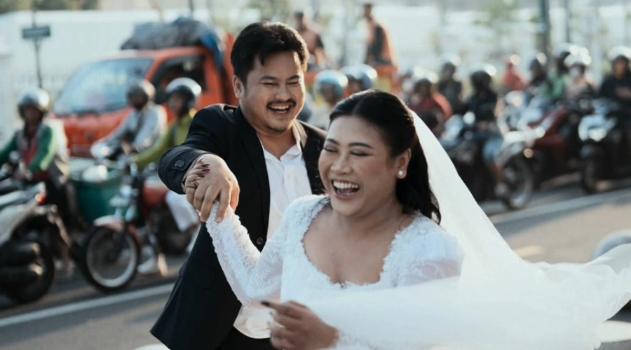 Prewedding Boiyen di Jogja Bikin Heboh! Konsepnya Unik dan Kocak Abis