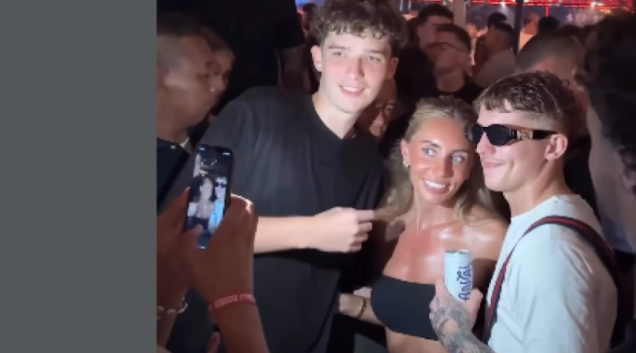 Polisi Temukan Video Dewasa,Bintang Porno Inggris Itu Dideportasi Dilarang Masuk Bali 10 Tahun