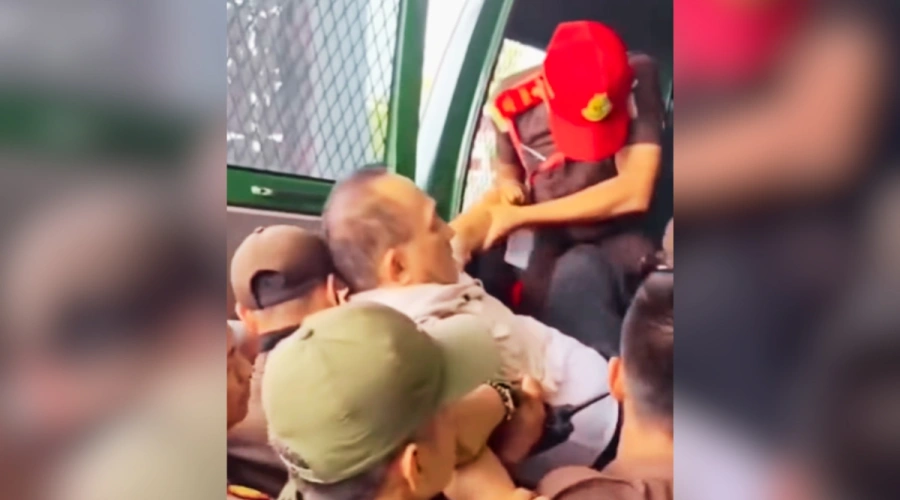 Drama Eksekusi di Kejari Bekasi, Eks Bos Proyek Pasar Kranji Baru Berontak Dibawa ke Penjara