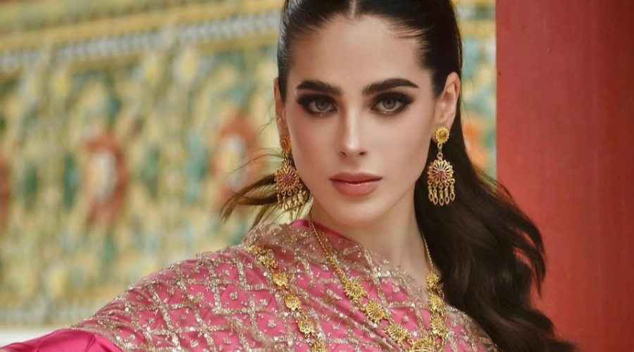 Profil Miss Mexico yang Berani Walk Out di Tengah Acara Miss Universe 2025