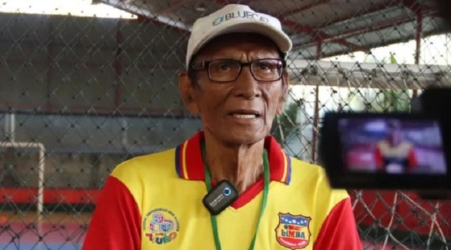 Biodata dan Agama Ronny Pasla, Legenda Kiper Timnas yang Gagalkan Penalti Pele Telah Meninggal Dunia