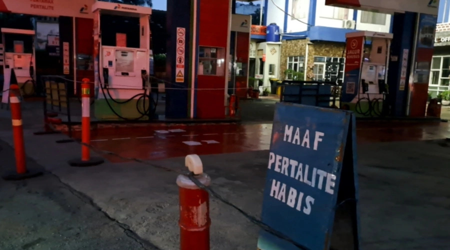 BBM Langka di Medan: SPBU Diserbu Ratusan Pengendara, Ada yang Tutup