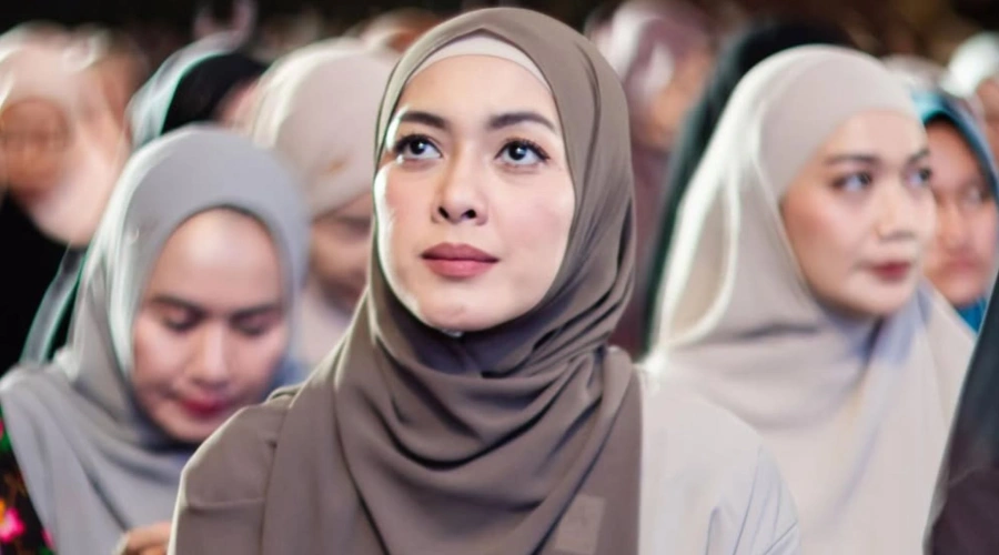 Dikritik soal Masa Iddah, Richa Novisha Tegaskan Keluar Rumah demi Nafkah Anak