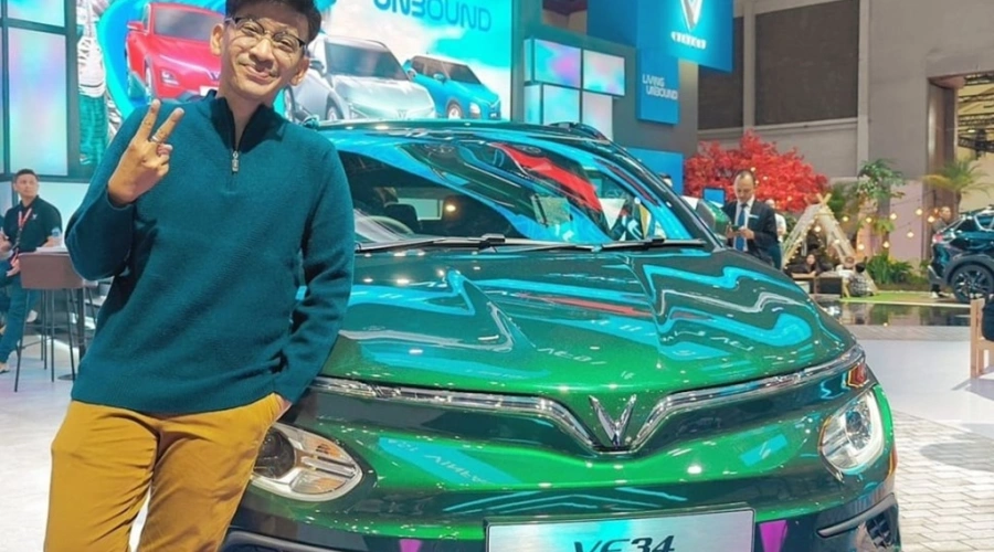 Cicilan Range Rover Diduga Nunggak, Ini Koleksi Mobil Ruben Onsu, Termahal Capai Rp1 M