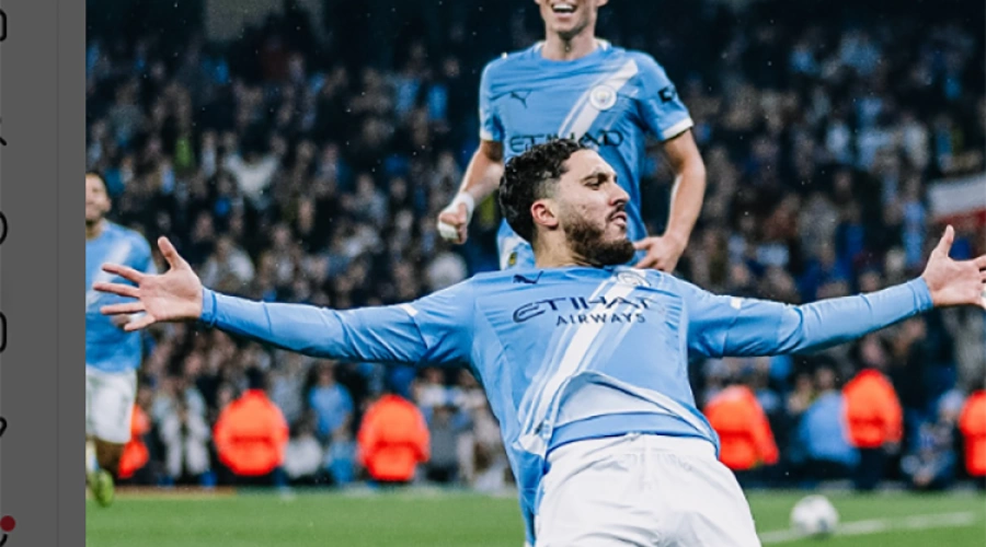 Kena Batunya! Man City dan UEFA Larang Mantan Bek Liverpool Ini Masuk Tribun Fans Dortmund