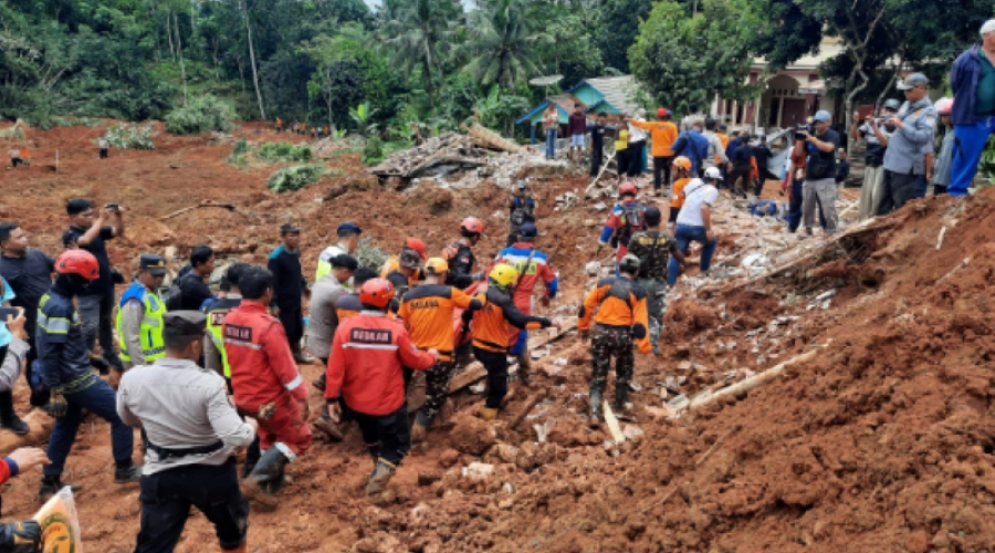 Update Longsor Cilacap: Tiga Korban Ditemukan Total Meninggal 16 Orang, Masih Dicari 7 Korban