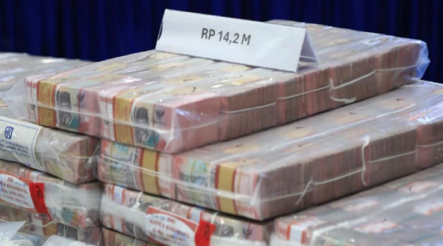 Aplikasi Dompet Selebriti dan Pinjaman Lancar Sarang Pinjol Ilegal, 7 Ditangkap 2 WNA Buron