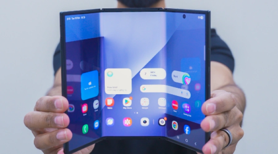 Samsung Luncurkan Ponsel Lipat Tiga Galaxy Z TriFold, Harga Rp40 Jutaan Ini Spesifikasinya