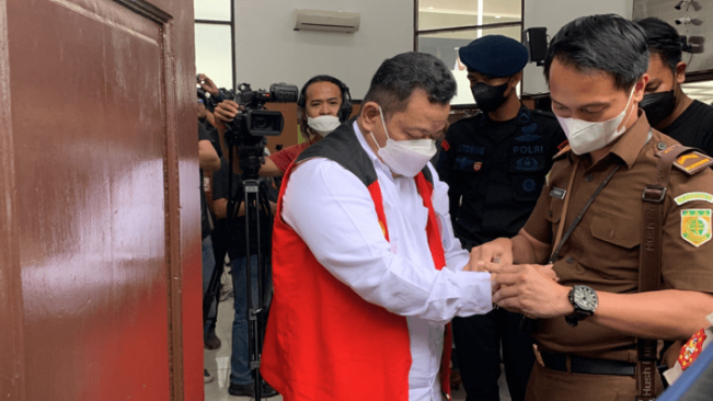 Kuasa Hukum Kuat Ma'ruf Benarkan Kliennya Terima Ponsel dari Putri Candrawathi