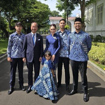 Agus Gumiwang dan Keluarga (instagram/@loemongga)