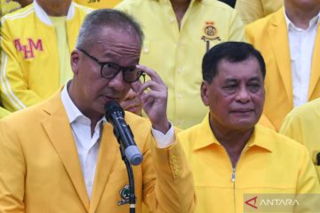 Loyalis Jokowi Jadi Plt Ketum Golkar, Intip Profil Agus Gumiwang