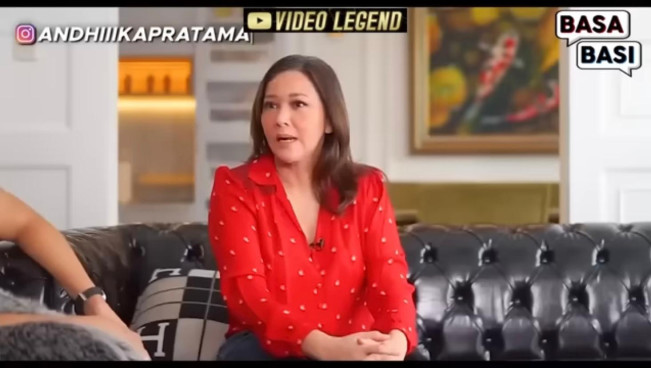 YouTube AHMAD DHANI DALAM BERITA 