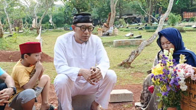 Anak-Anak Mulai Menerima Takdir, Suami Mpok Alpa Ungkap Momen Haru Setelah Ditinggal Istri