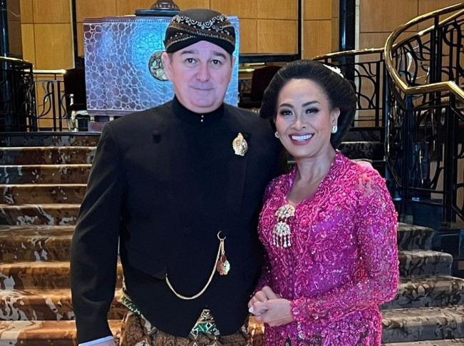 Ternyata Ada di Pernikahan! Potret Ayah Sambung Alyssa Daguise, Suami Risa Dewi