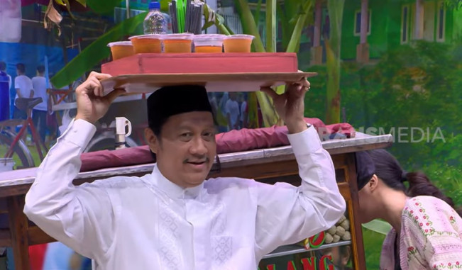 Bikin Terpingkal-pingkal, Andre Taulany dan Wendy Parodikan Gus Miftah Olok-olok Penjual Es Teh