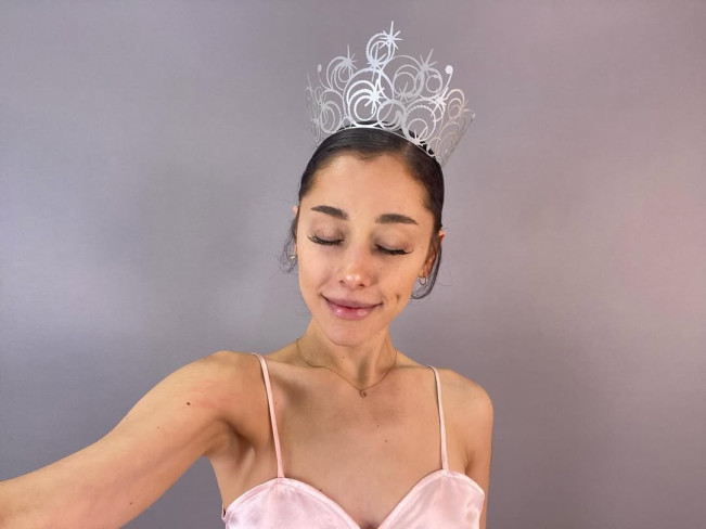 Ariana Grande (Instagram @arianagrande)