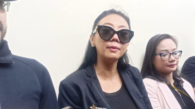 Sedih, Anak Bungsu Asri Welas Sering Tanyakan Papanya