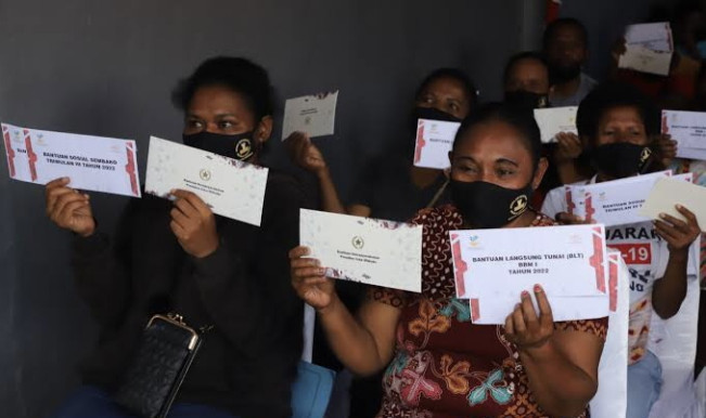 KPK Periksa Koordinator dan Pendamping KPM dan PKH Terkait Kasus Korupsi Bansos