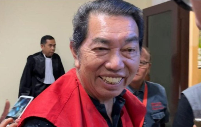 Senyum Babah Divonis 2 Tahun 6 Bulan: Disebut-sebut Paman Gembong Narkoba Fredy Pratama