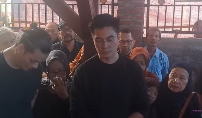Baim Wong Ungkap Kronologi Wafatnya Sang Ayah, Johnny Djaelani atau Johnny Wong