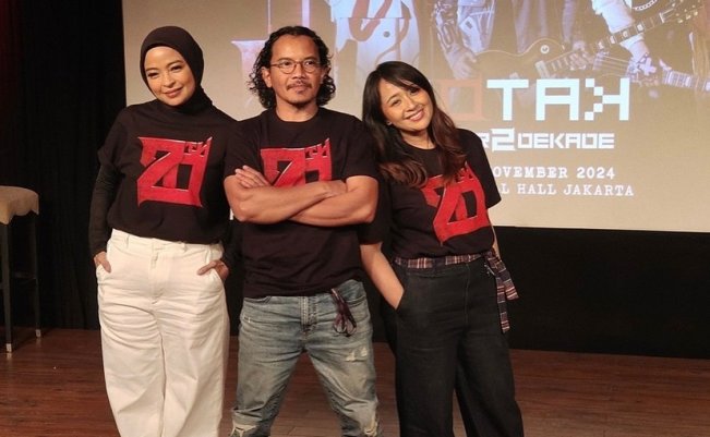 Personel band Kotak: Tantri, Cella dan Chua. [Instagram]