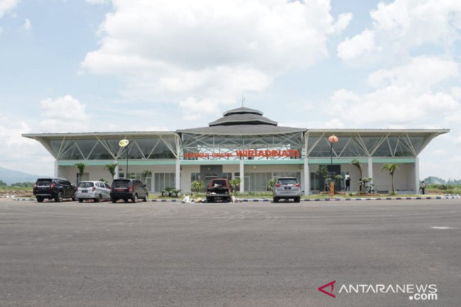 Bandara Mangkrak di Era Jokowi Bikin Negara Rugi Ratusan Miliar