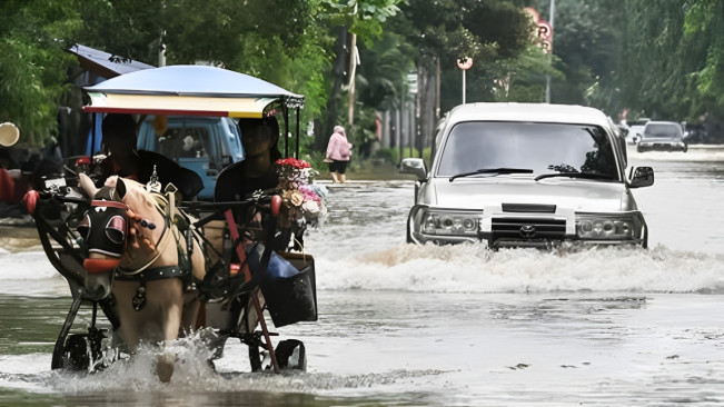 Kata Pemprov Jakarta soal Banjir Besar yang Terjadi Pada Malam Imlek