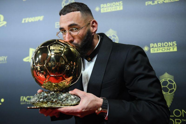 Karim Benzema Raih Ballon d'Or 2022