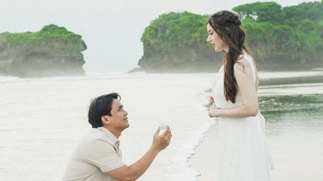 Caren Delano Bocorkan Rencana Resepsi Internasional Billy dan Vika