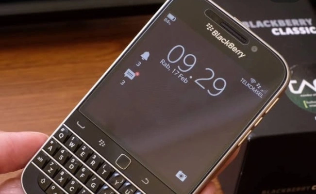 Ponsel Blackberry. [Ist]