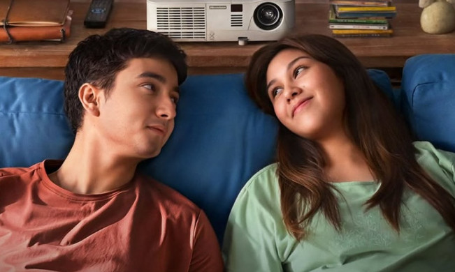 Bryan Domani dan Vanesha Prescilla didapuk menjadi pemeran utama film Tak Ingin Usai di Sini. [Instagram/@vaneshaass]