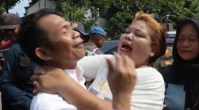 Dicium Wanita Berambut Pirang, Intip Harta Kekayaan Bupati Purwakarta Saepul Bahri Binzein