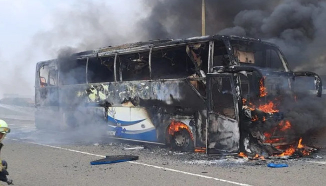 Bus Bawa Rombongan Anak TK Hangus Terbakar di Tol