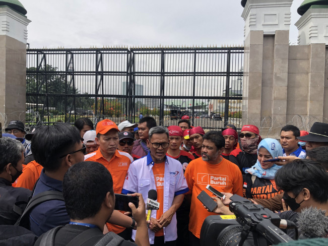 Geruduk Gedung DPR, Ini Tuntutan Demonstran Partai Buruh