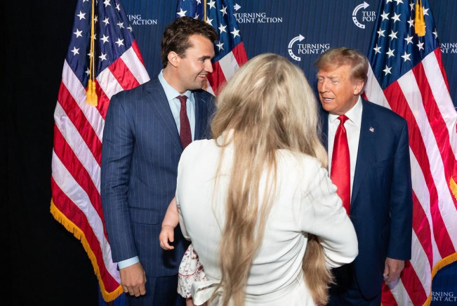 Profil Charlie Kirk, Aktivis Loyalis Donald Trump Tewas Ditembak di Depan Publik, Videonya Viral