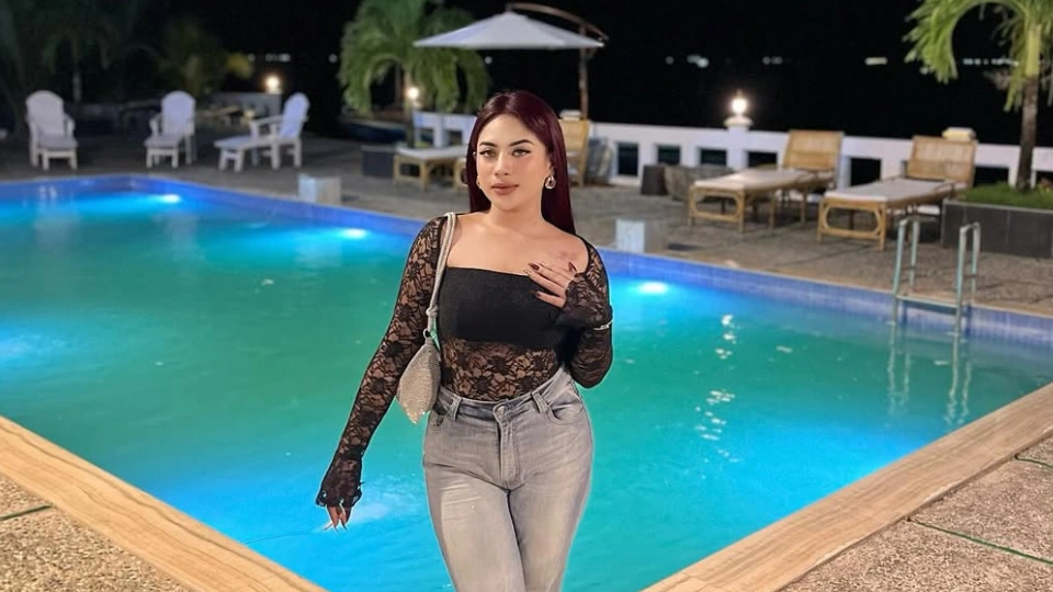 Profil Chasandra Thenu, Selebgram Ambon yang Sempat Viral Karena Video Syur