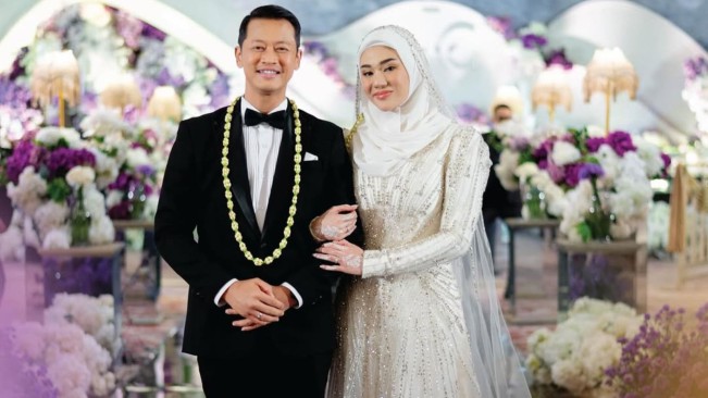 Clara Shinta Sah Jadi Istri Alexander Assad, Intip 5 Potret Pernikahan Mewahnya