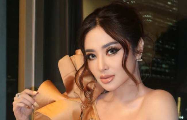 4 Lagu Dewi Perssik Ini Bisa Bikin Nangis, Apalagi yang Nomer 4
