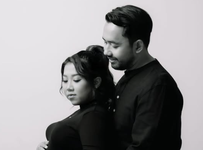 Kiky Saputri dan Khairi Lakukan Pemotretan Maternity Pertamanya